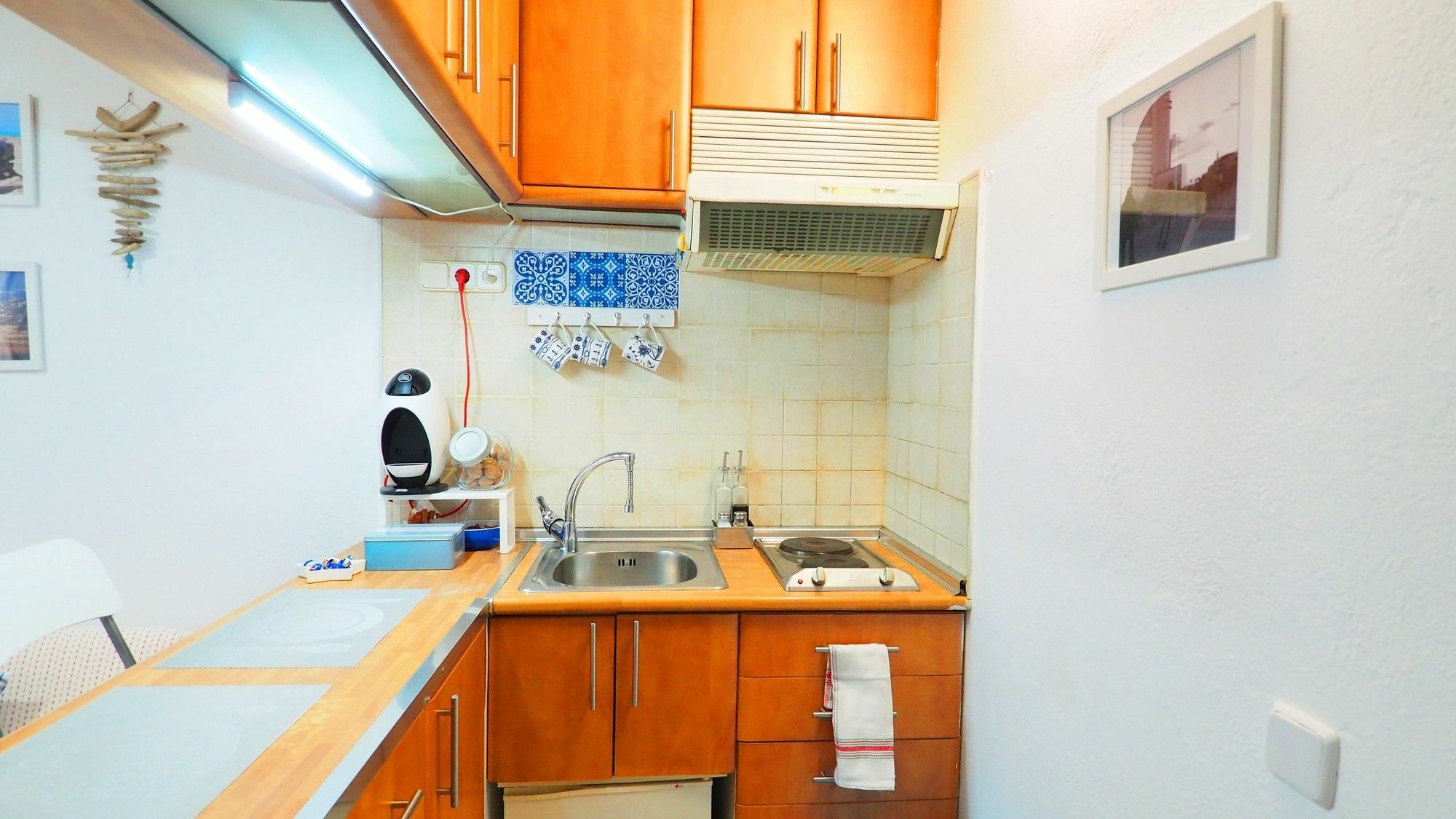 Calafat Apartment By Hello Apartments Ситжес Екстериор снимка