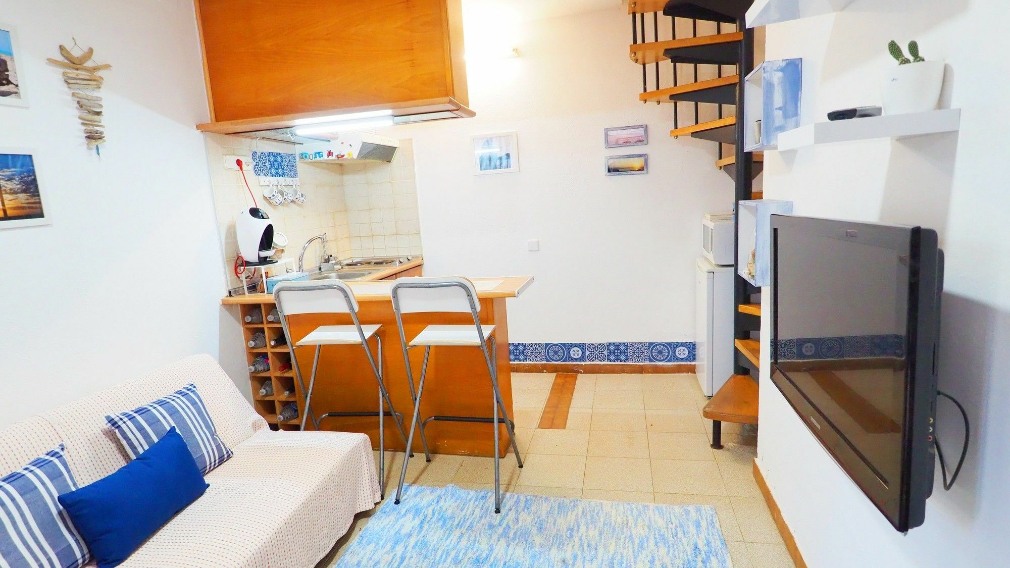 Calafat Apartment By Hello Apartments Ситжес Екстериор снимка